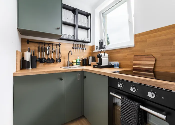 Lägenhet Stylisches In Mit Netflix & Balkon *